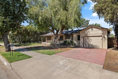 1204 E Sequioa Street, Home with 4 bedrooms, 0 bathrooms and null parking in Tulare CA | Image 2