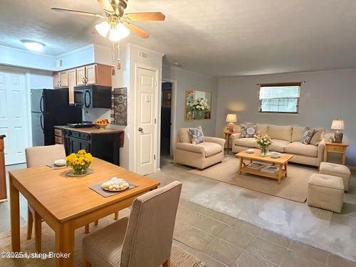 203 Middletown Sq, Louisville, KY, 40243-1460 | Card Image