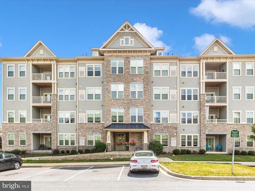 401-5820 Burin St, NEW MARKET, MD, 21774 | Card Image