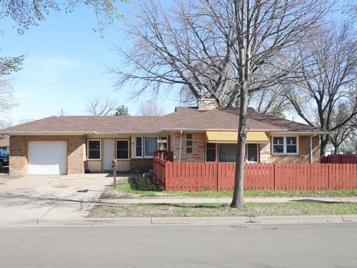 95 Rose Ave W, Saint Paul, MN, 55117-4927 | Card Image