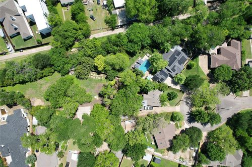 7652 Culcourt St, Dallas, TX, 75209-3025 | Card Image