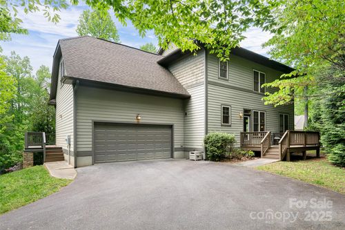 4 Yellow Owl Dr, Biltmore Lake, NC, 28715-8970 | Card Image
