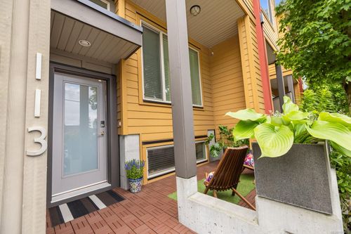 113-2733 Peatt Rd, Langford, BC, V9B3V2 | Card Image