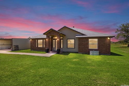 12778 Fm 1346, Saint Hedwig, TX, 78152-9768 | Card Image