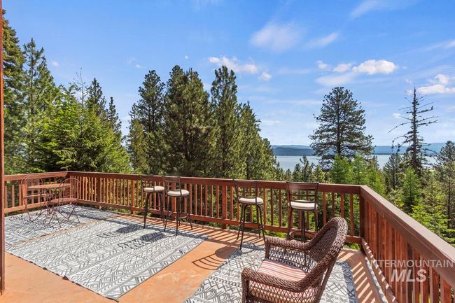 947 Thompson Dr, House other with 3 bedrooms, 4 bathrooms and 3 parking in Cascade ID | Image 25