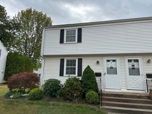 8-8 Butternut Dr, Glastonbury, CT, 06033-1217 | Card Image