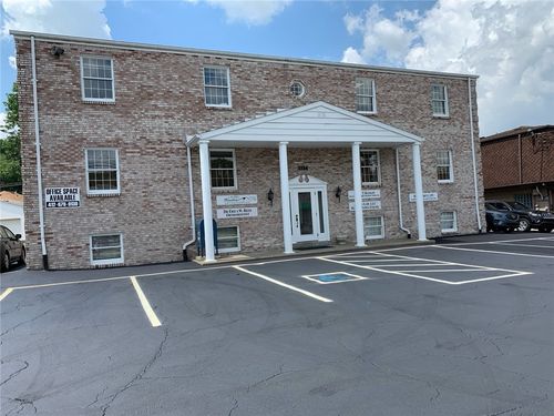 1514 Lincoln Way, White Oak, PA, 15131-1725 | Card Image