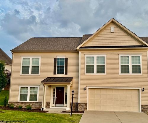 322 Parkview Dr, Bridgeport, WV, 26330-6410 | Card Image