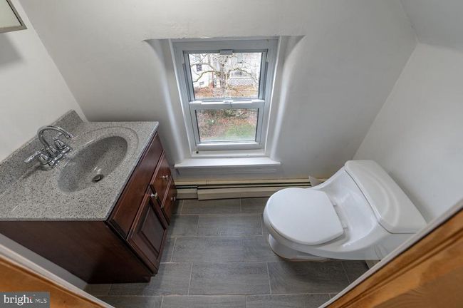 4242 Dillingersville Rd, House other with 5 bedrooms, 3 bathrooms and null parking in ZIONSVILLE PA | Image 20