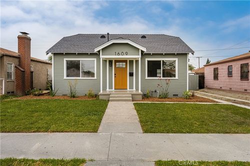 1609 N Pearl Ave, Compton, CA, 90221-1559 | Card Image