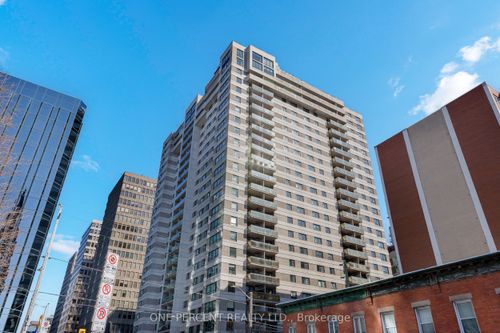 1103-199 Kent St, Ottawa, ON, K2P2K8 | Card Image