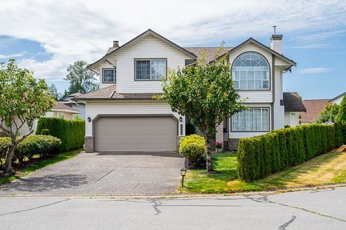 6279 187 St, Surrey, BC, V3S7N8 | Card Image
