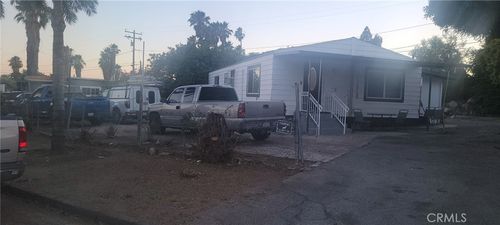 242 Carter Dr, Perris, CA, 92570-1658 | Card Image