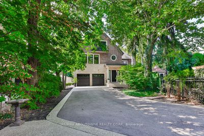 2409 Lakeshore Rd, House other with 5 bedrooms, 5 bathrooms and 10 parking in Burlington ON | Image 1