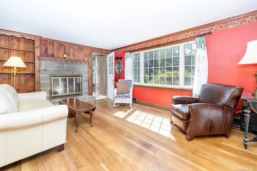 1443 New London Tpke, Glastonbury, CT, 06033-3312 | Card Image
