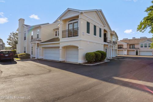 2252 Beach Dr, Gulfport, MS, 39507-1642 | Card Image
