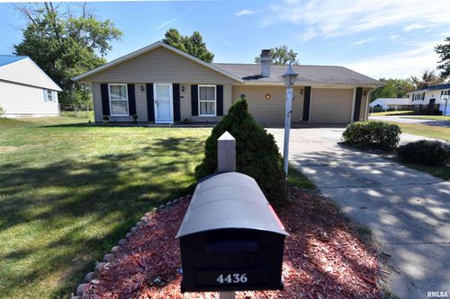 4436 Lauder Ave, Bartonville, IL, 61607-2623 | Card Image