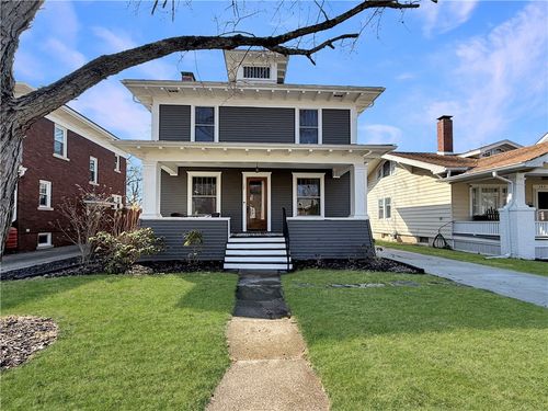 135 N Taylor Ave, Decatur, IL, 62522-1929 | Card Image