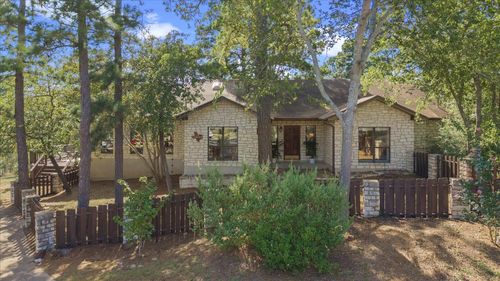 116 Lei Ct, Bastrop, TX, 78602-5481 | Card Image