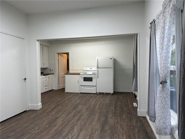 501 River St, House other with 5 bedrooms, 3 bathrooms and null parking in Colfax WI | Image 5