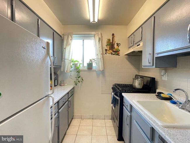 APT-58 - 11601 Elkin St, Condo with 2 bedrooms, 1 bathrooms and null parking in WHEATON MD | Image 4