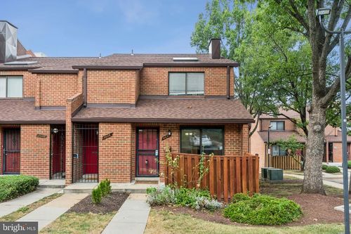 3437-3437 Summit Ct Ne, WASHINGTON, DC, 20018-1647 | Card Image