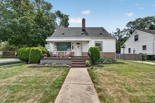 15807 Meyer Ave, Allen Park, MI, 48101-2745 | Card Image
