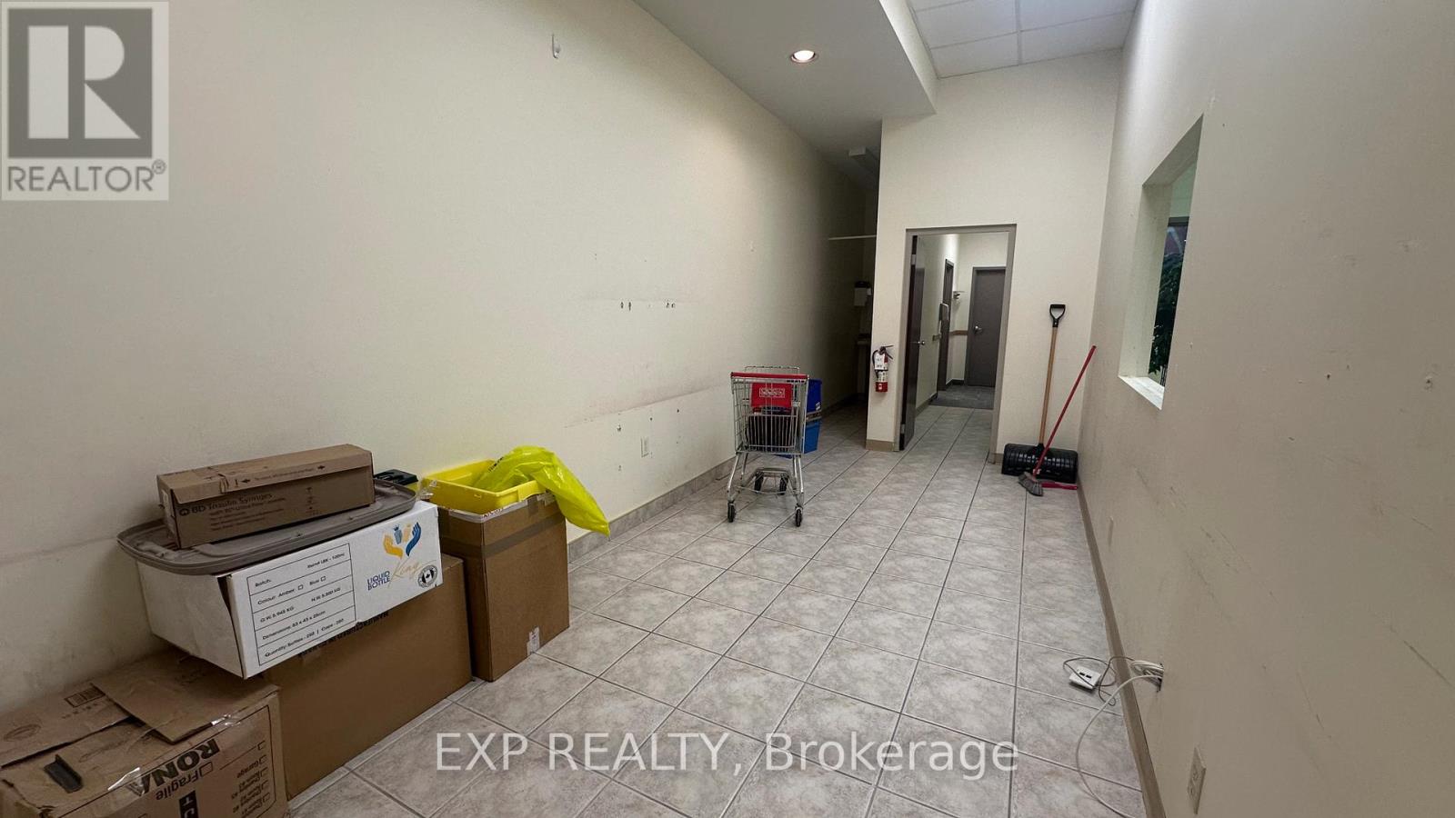 Commercial Lease in Guelph (Downtown) 2
