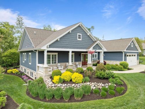 833 Red Hawk Dr, WALWORTH, WI, 53184-9707 | Card Image