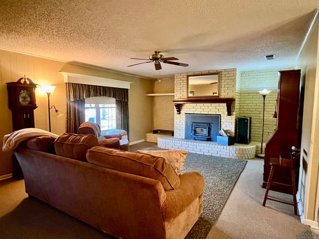 1400 Shreveport St, House other with 3 bedrooms, 2 bathrooms and null parking in Elysian Fields TX | Image 10