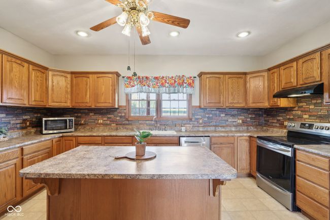 4339 W Briarwood Rd, House other with 4 bedrooms, 3 bathrooms and null parking in Monrovia IN | Image 20