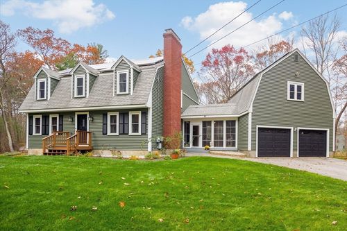 53 Asylum St, Mendon, MA, 01756-1201 | Card Image