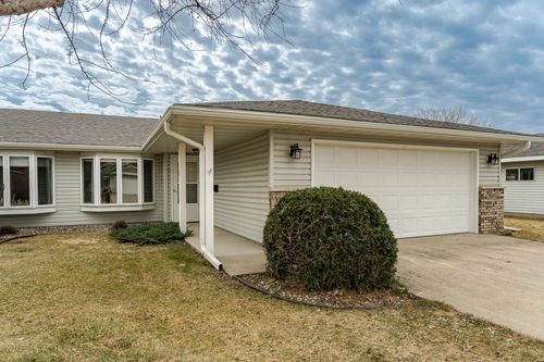 702 2nd St. Sw, Kasson, MN, 55944 | Card Image