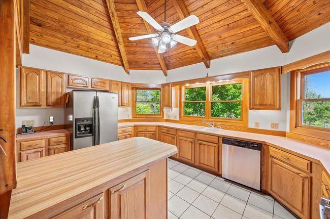 117 Falcon Dr, House other with 3 bedrooms, 3 bathrooms and 3 parking in Byrdstown TN | Image 15