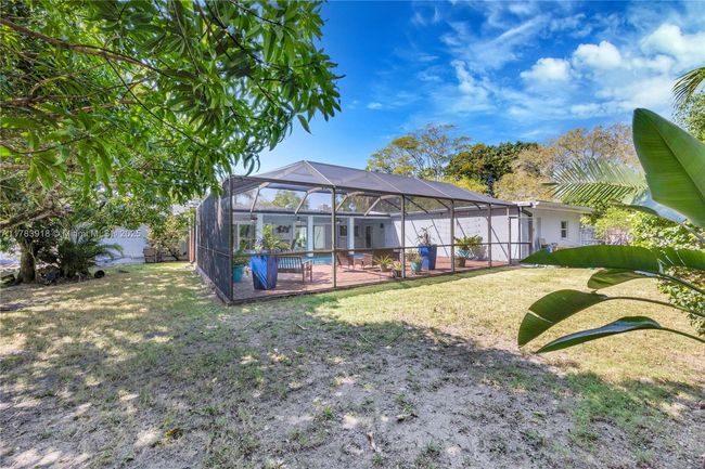 9401 Sw 69 Th Ct, House other with 5 bedrooms, 4 bathrooms and null parking in Pinecrest FL | Image 8