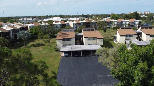 23-625 White Pine Tree Rd, VENICE, FL, 34285-4201 | Card Image
