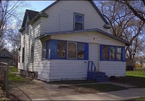 241 Jackson St, Waterloo, IA, 50703-2825 | Card Image