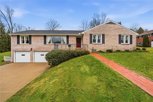 114 Whitehill Dr, Neshannock Twp, PA, 16105 | Card Image
