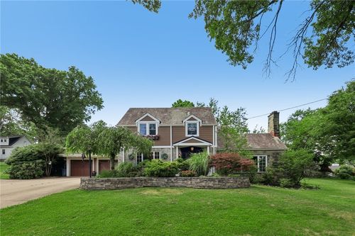 816 Woodland Ave, Oakmont, PA, 15139-1241 | Card Image