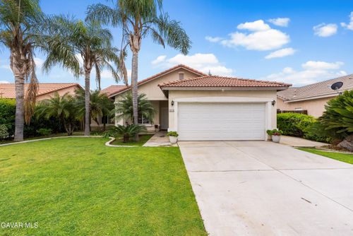 1213 Bachelor St, Bakersfield, CA, 93307-7348 | Card Image