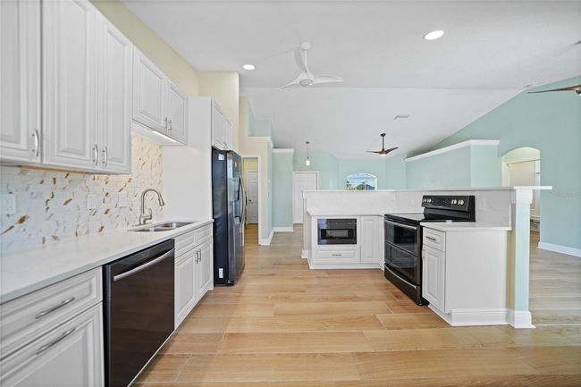 347 Casale G St, House other with 3 bedrooms, 2 bathrooms and null parking in PUNTA GORDA FL | Image 9