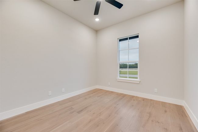 1050 Julian Dr, House other with 4 bedrooms, 3 bathrooms and null parking in Van Alstyne TX | Image 12