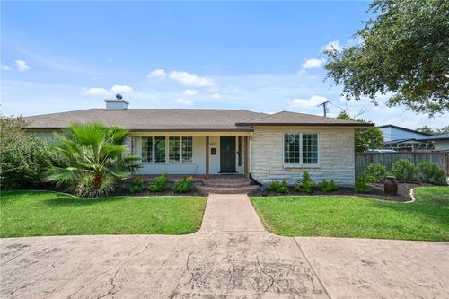 3413 Manitou St, Corpus Christi, TX, 78411-1429 | Card Image