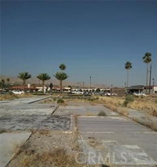13105 Palm Dr, Desert Hot Springs, CA, 92240-5901 | Card Image