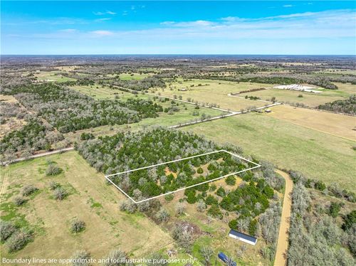 3 Independence St, Carmine, TX, 78932 | Card Image