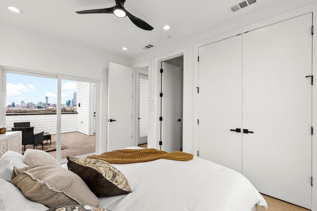 105 - 604 N Ewing Ave, Townhouse with 3 bedrooms, 4 bathrooms and null parking in Dallas TX | Image 26