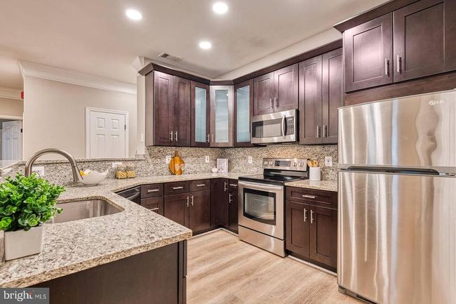 UNIT-9208 - 1530 Spring Gate Dr, Condo with 3 bedrooms, 2 bathrooms and null parking in MCLEAN VA | Image 11