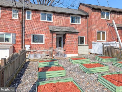 6 Hillside Rd, GREENBELT, MD, 20770-7780 | Card Image