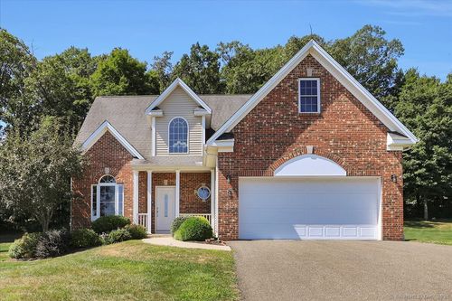 5-5 Sonoma Ln, Middletown, CT, 06457-2077 | Card Image