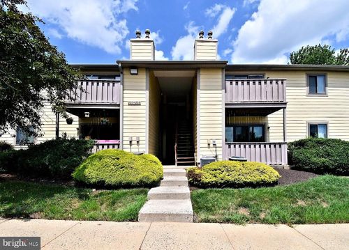 207 Stockton Ct, NORTH WALES, PA, 19454-1039 | Card Image